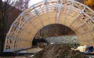 Rusya'da kemerli bir ev projesi Kemerli bir evin yalıtımı